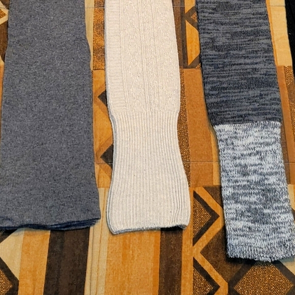 Thigh-high feminine socks. (6) pair left - Picture 3 of 8